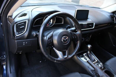 2016 Mazda MAZDA3 i Touring