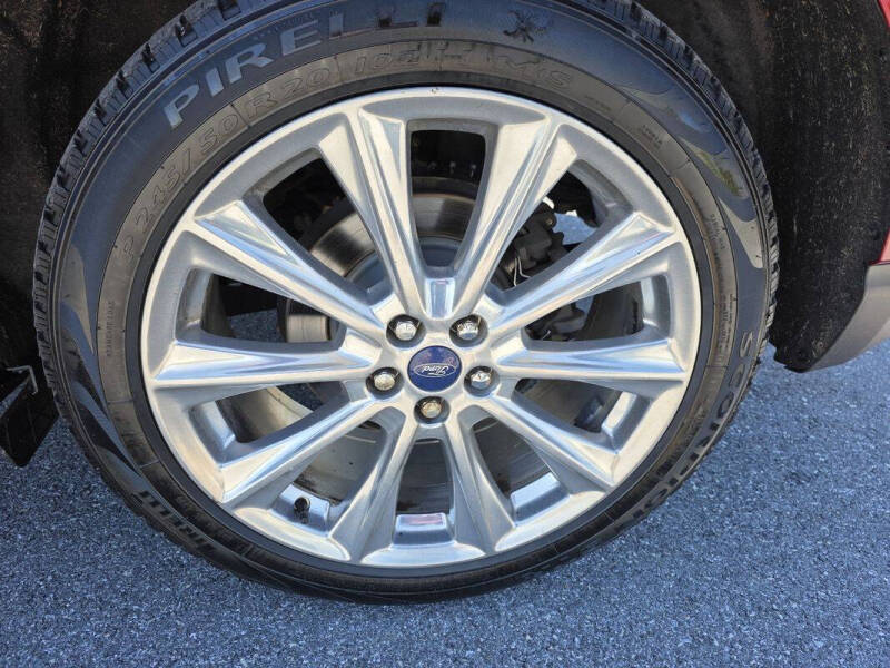 2018 Ford Edge Titanium
