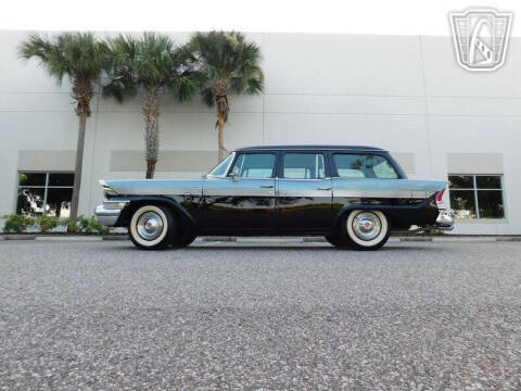 1957 Packard Clipper