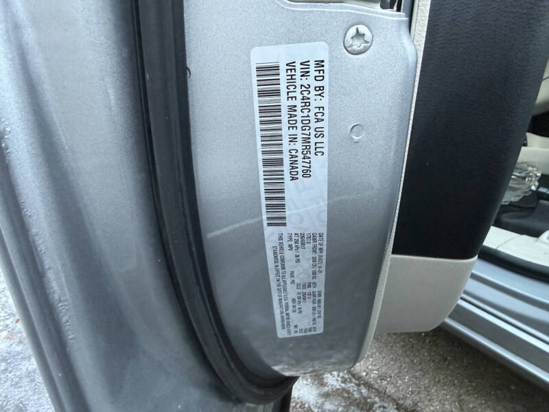 2021 Chrysler Voyager LXi