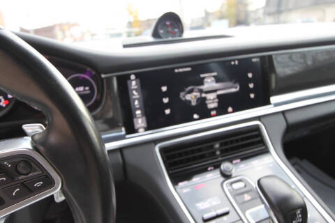 2017 Porsche Panamera Turbo