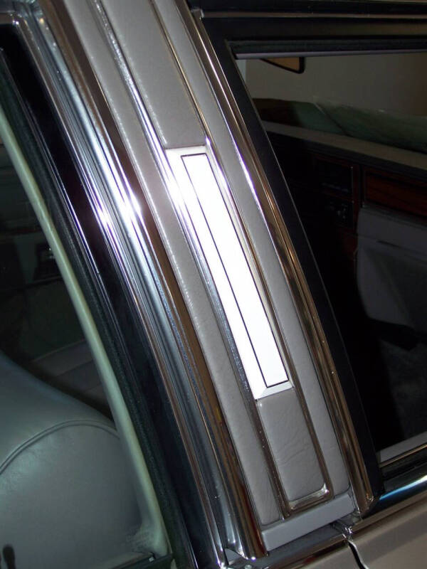 1988 Lincoln Town Car Signature