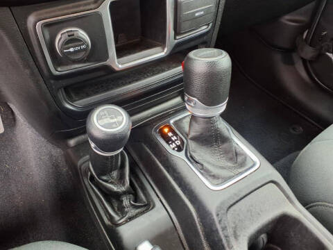 2022 Jeep Gladiator Sport