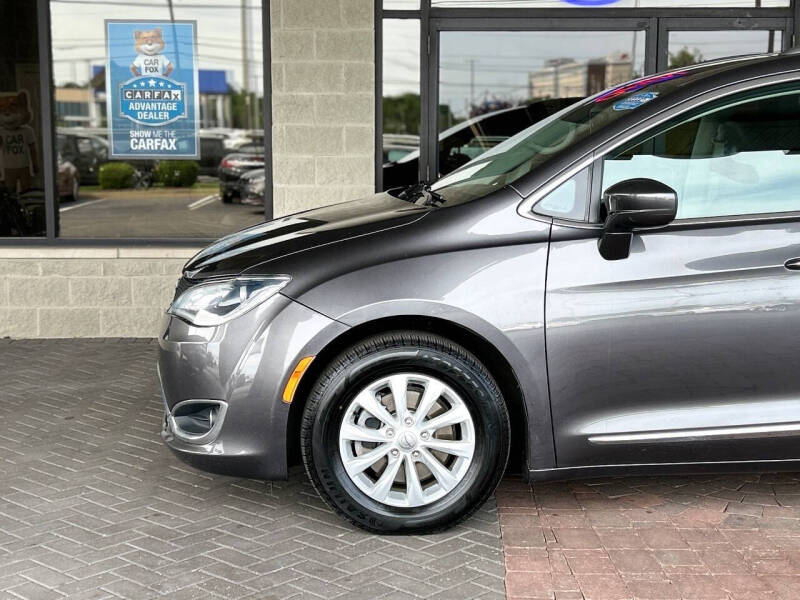 2019 Chrysler Pacifica Touring L