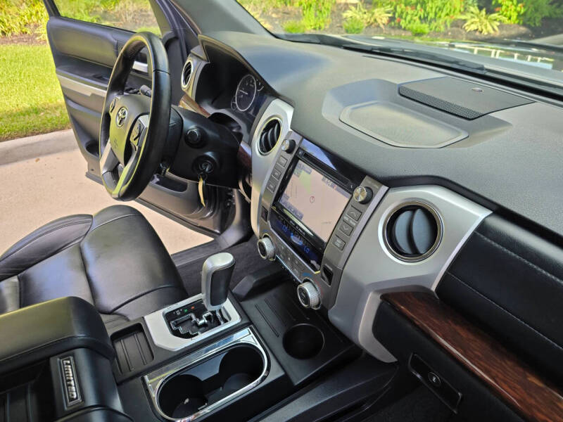 2017 Toyota Tundra Limited