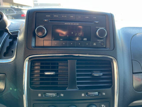 2017 Dodge Grand Caravan SE