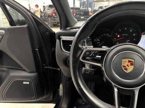 2018 Porsche Macan GTS