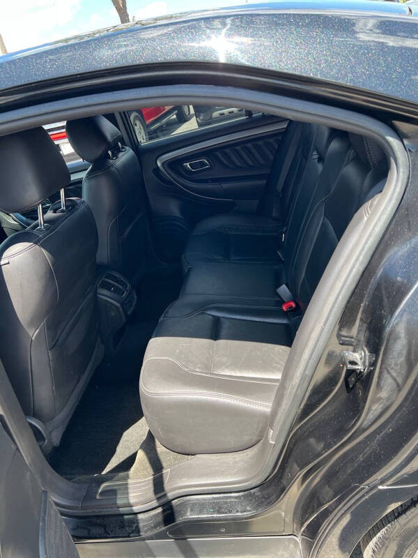 2014 Ford Taurus SEL