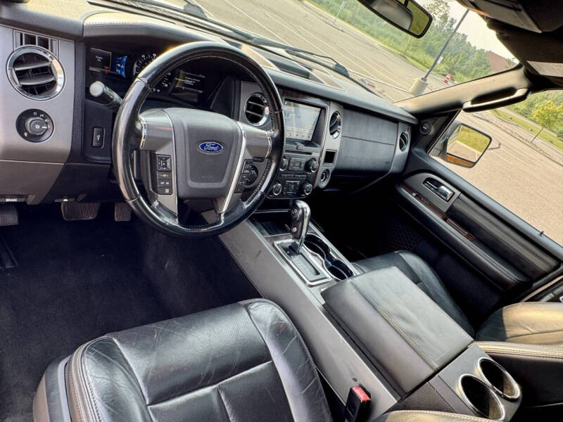 2017 Ford Expedition EL Platinum