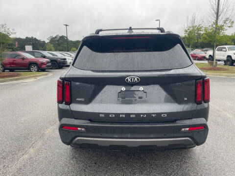 2021 Kia Sorento S