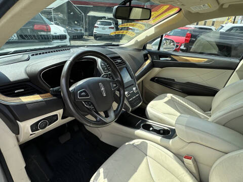 2016 Lincoln MKC Select