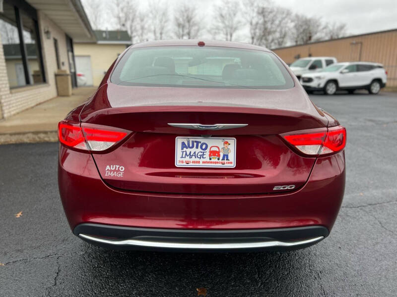 2015 Chrysler 200 Limited photo 12