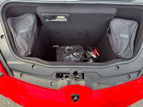 2016 Lamborghini Huracan LP 580-2