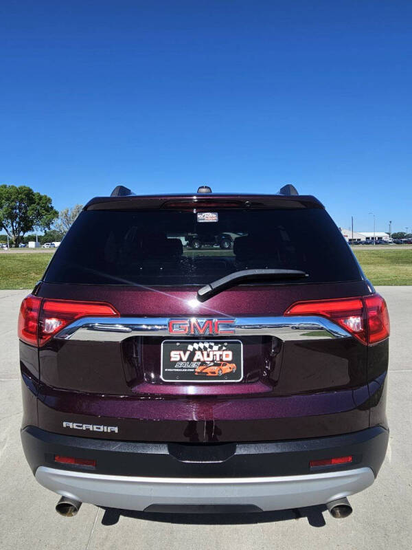 2018 GMC Acadia SLE-2