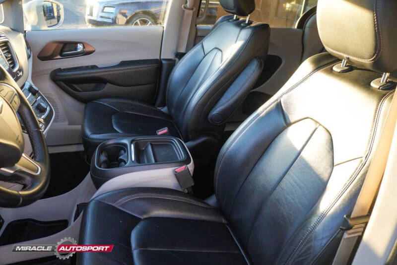 2017 Chrysler Pacifica