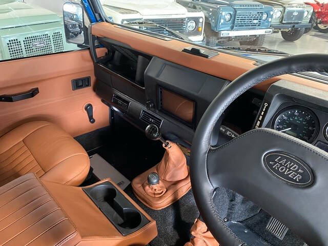 1997 Land Rover Defender 22