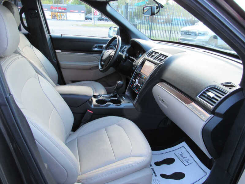 2019 Ford Explorer Limited