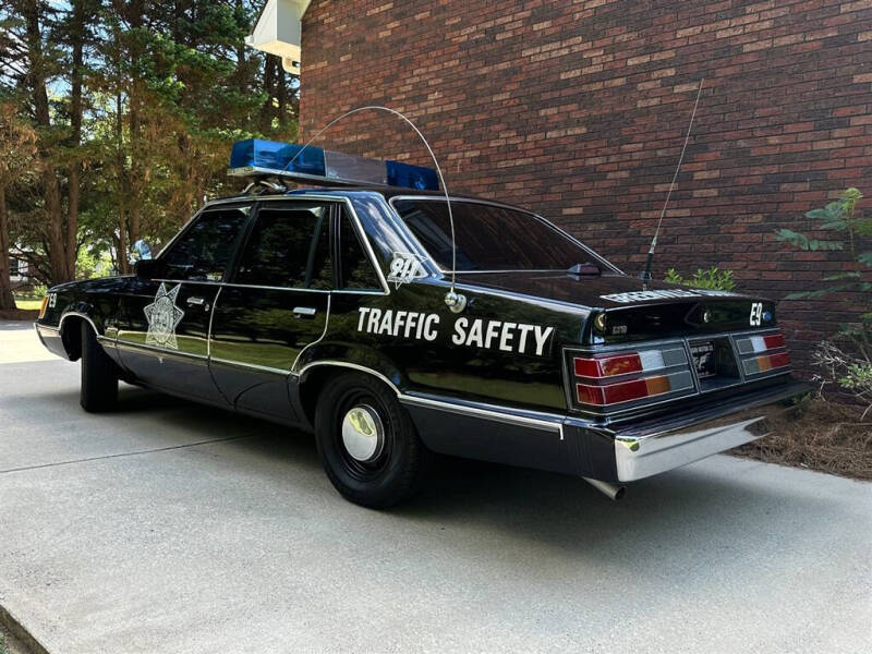 1984 Ford LTD