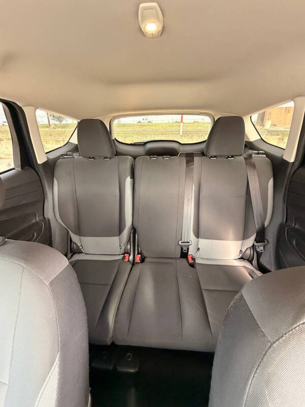 2015 Ford Escape S