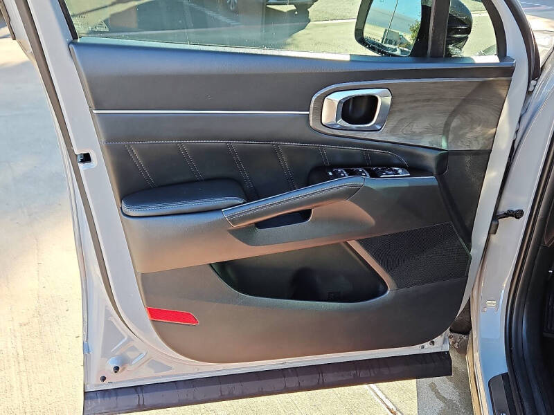 2024 Kia Sorento X-Line SX