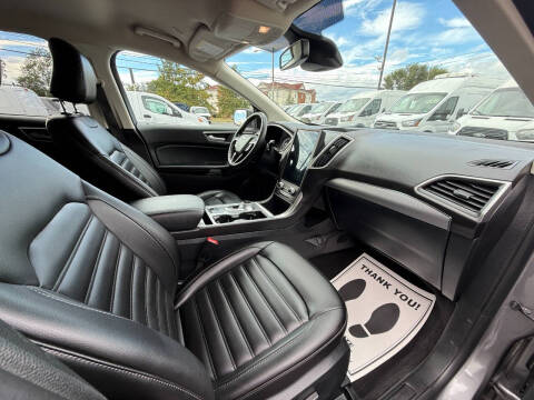 2021 Ford Edge SEL