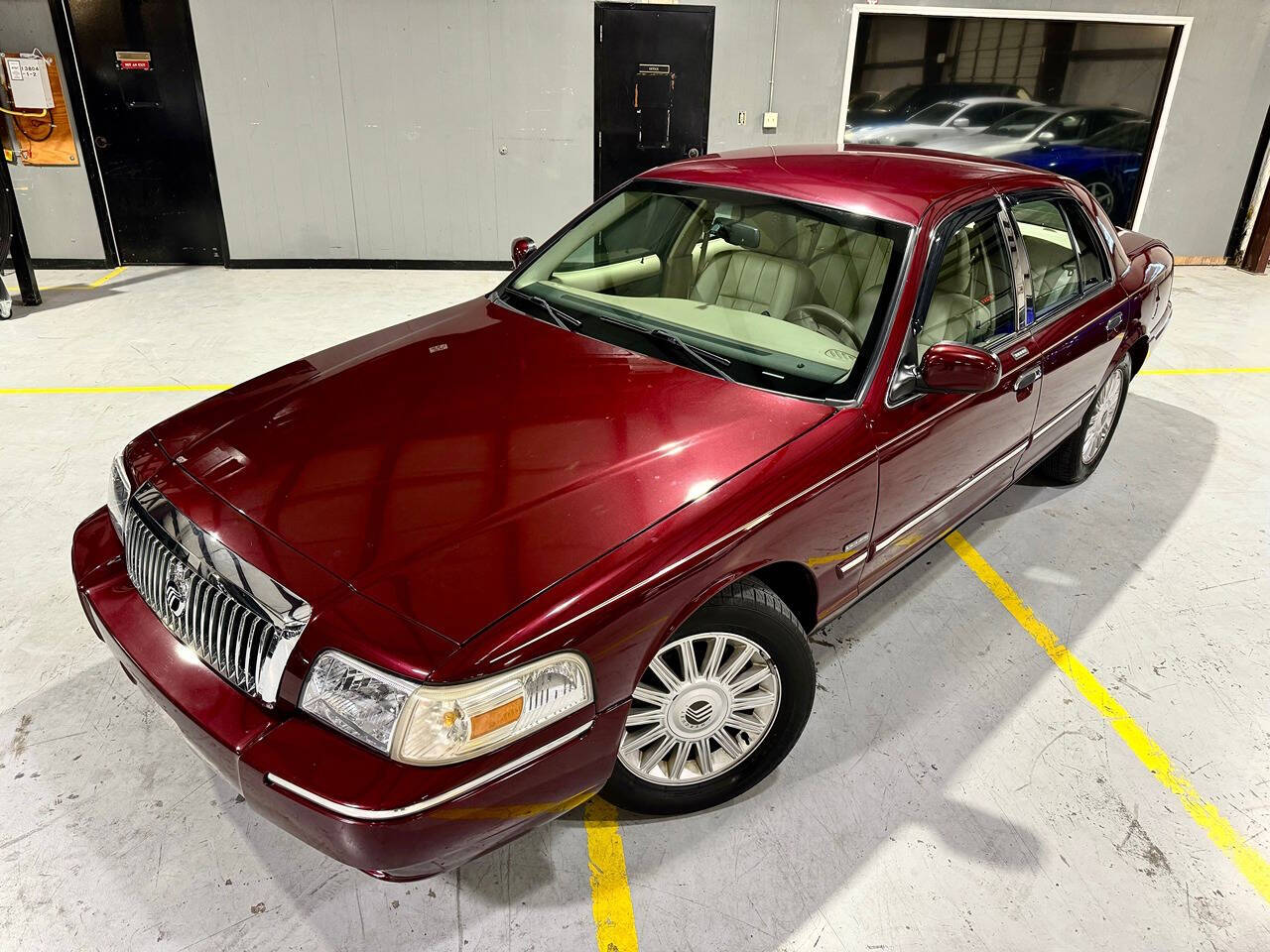 2011 Mercury Grand Marquis for sale at Carnival Car Company in Victoria, TX