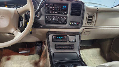 2002 GMC Yukon XL Denali