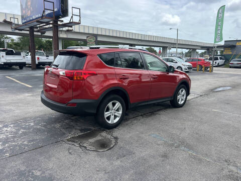 2013 Toyota RAV4 XLE