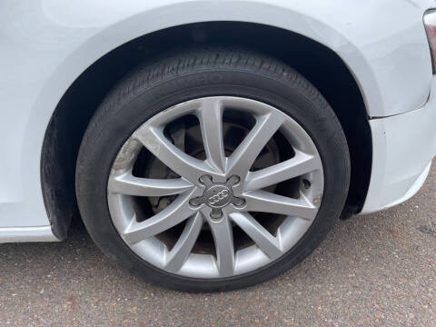 2013 Audi A4 2.0T quattro Premium Plus