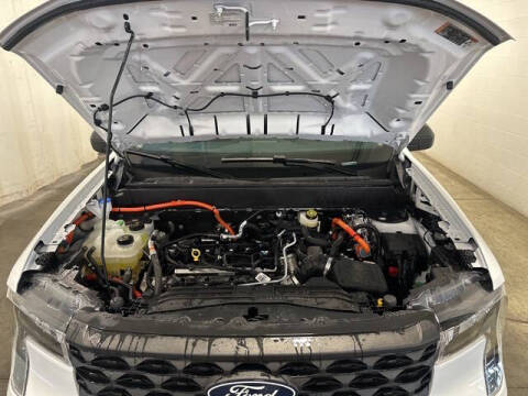 2025 Ford Maverick XL