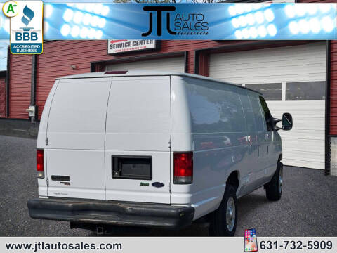 2013 Ford E-Series E-350 SD