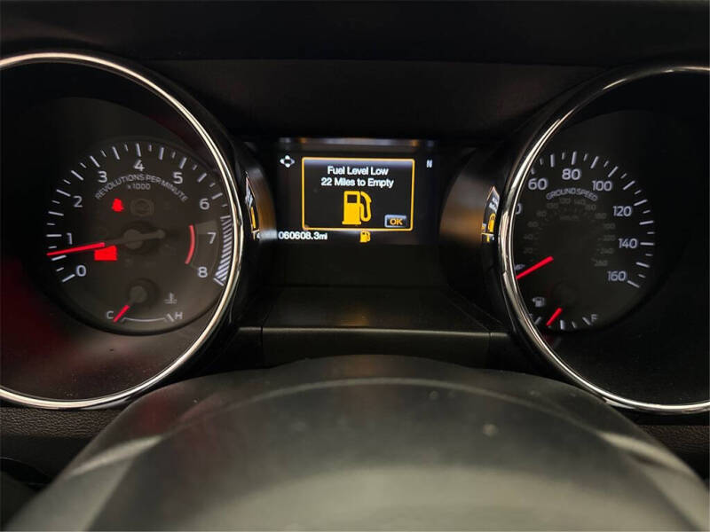 2017 Ford Mustang V6