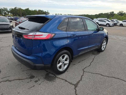 2021 Ford Edge SE