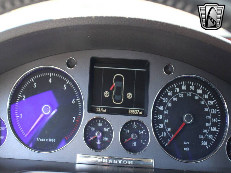 2006 Volkswagen Phaeton V8