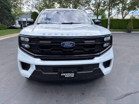 2025 Ford Expedition MAX Active