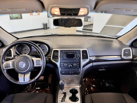 2012 Jeep Grand Cherokee Laredo