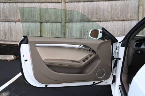 2011 Audi A5 2.0T quattro Prestige