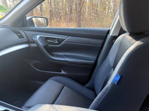 2017 Nissan Altima 2.5 SR