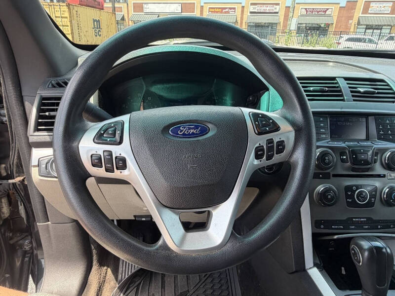 2013 Ford Explorer