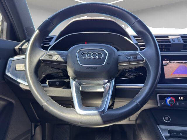 2021 Audi Q3 quattro S line Premium 45 TFSI