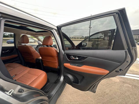 2017 Nissan Rogue SL