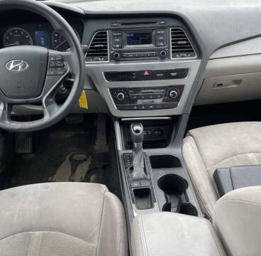 2016 Hyundai Sonata SE