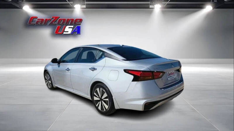 2021 Nissan Altima 2.5 SV