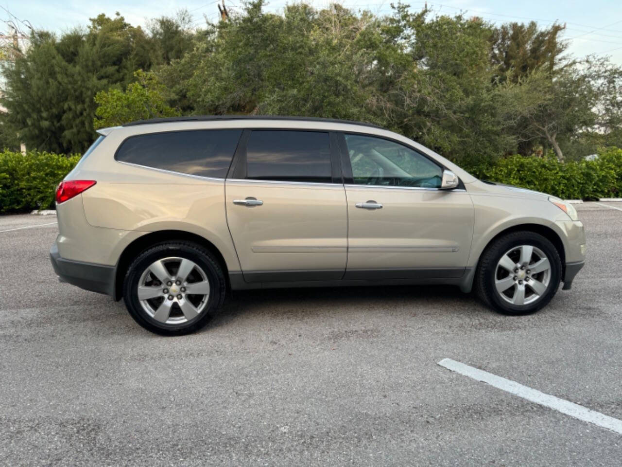 2010 Chevrolet Traverse for sale in Naples, FL ESTRADA AUTO SALES LLC