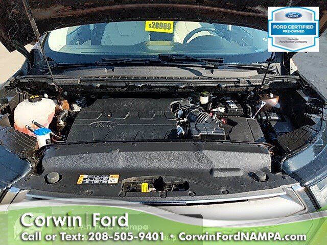 2017 Ford Edge Titanium