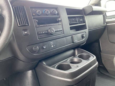 2023 GMC Savana 2500