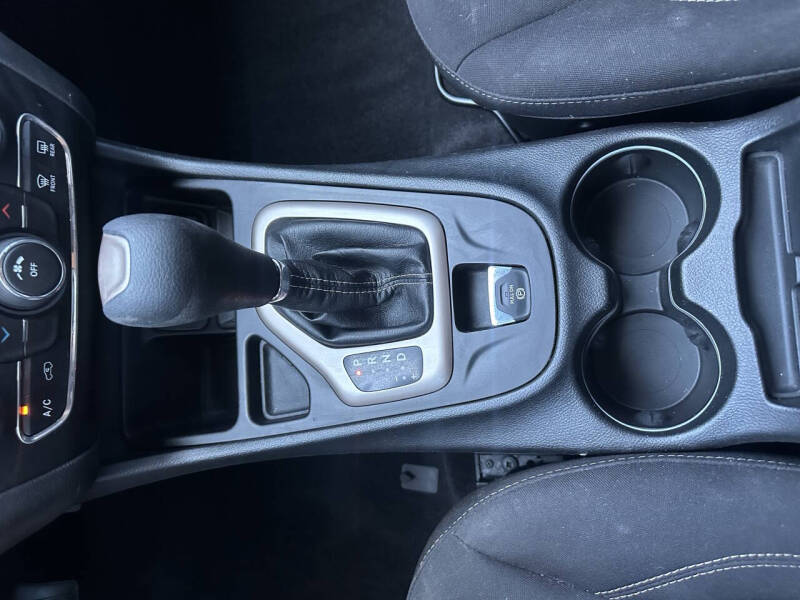 2017 Jeep Cherokee Latitude