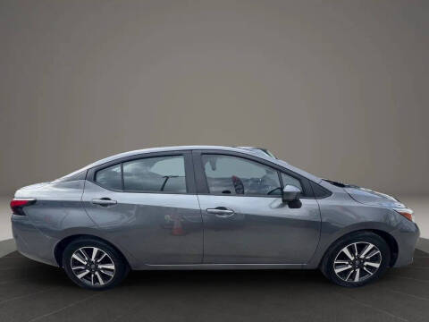 2024 Nissan Versa SV