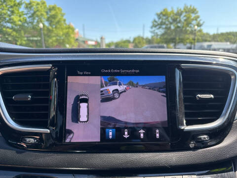 2019 Chrysler Pacifica Touring L Plus