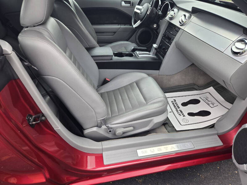 2006 Ford Mustang GT Premium - Photo 13